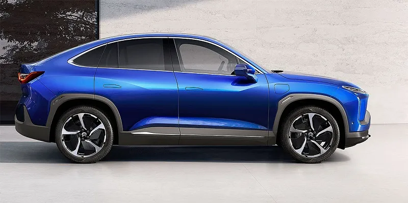 NIO EC6 Side