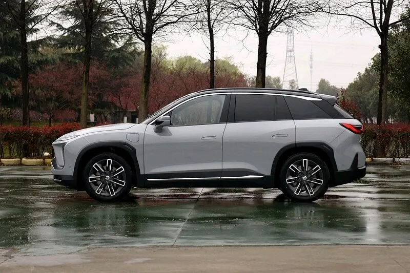NIO ES6 SIDE